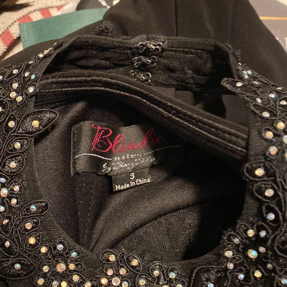 Formal gown - Picture 4 of 4